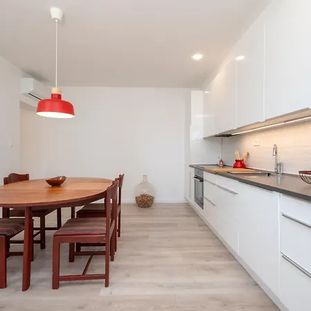 דירה Beachfront Apartments Nincevic