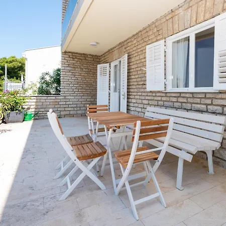 Beachfront Apartments Nincevic * Trogir