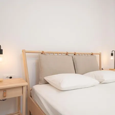 Beachfront Apartments Nincevic Appartement *