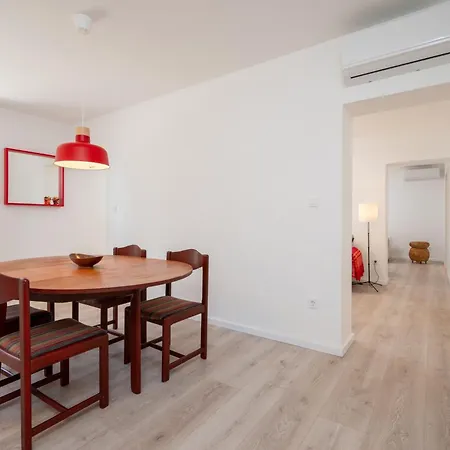 Appartement Beachfront Apartments Nincevic Trogir