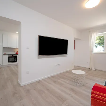 Beachfront Apartments Nincevic Appartement